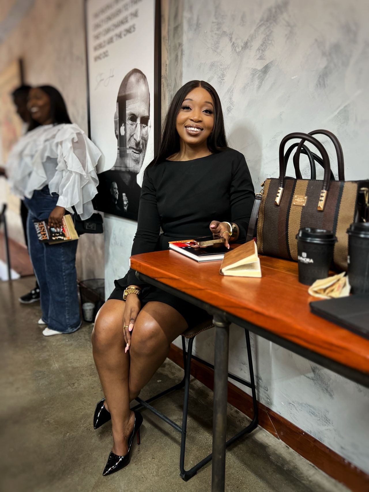 AFRICA'S DIGITAL FUTURE WITH VIOLET NSWANA KAPONDA The Future of Banks in the Digital Era